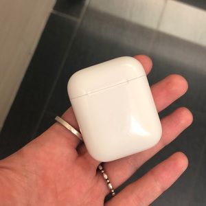 Airpod Case (actual airpods are not included).